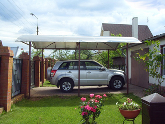 Навес над машиной - новинки сезона от компании УА-Брама